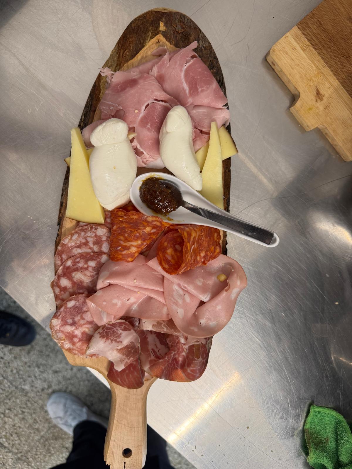 Tagliere di salumi e formaggi